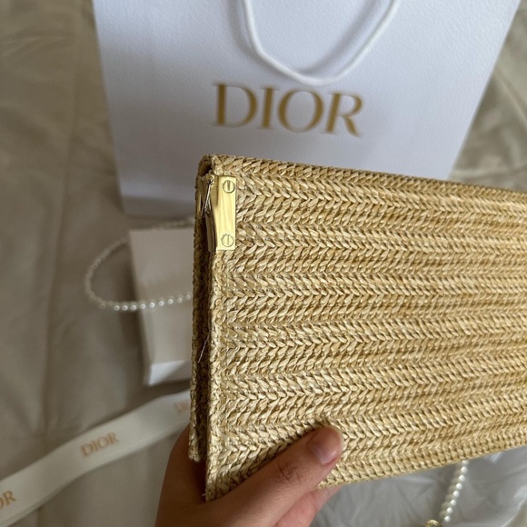 Dior Straw Crossbody bag❤️New, authentic! - Picture 3 of 10